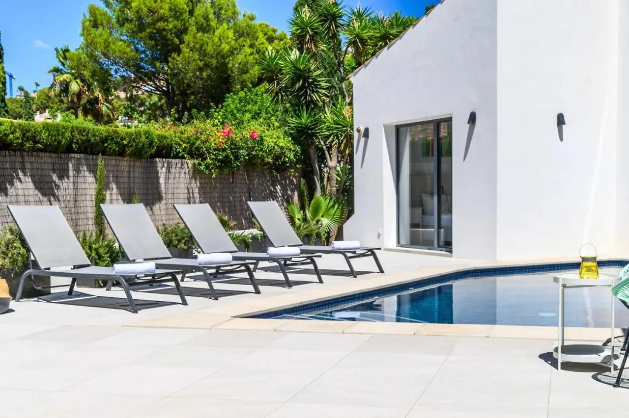 2705 - Schicke Villa In Santa Ponsa Nova 엘 토로